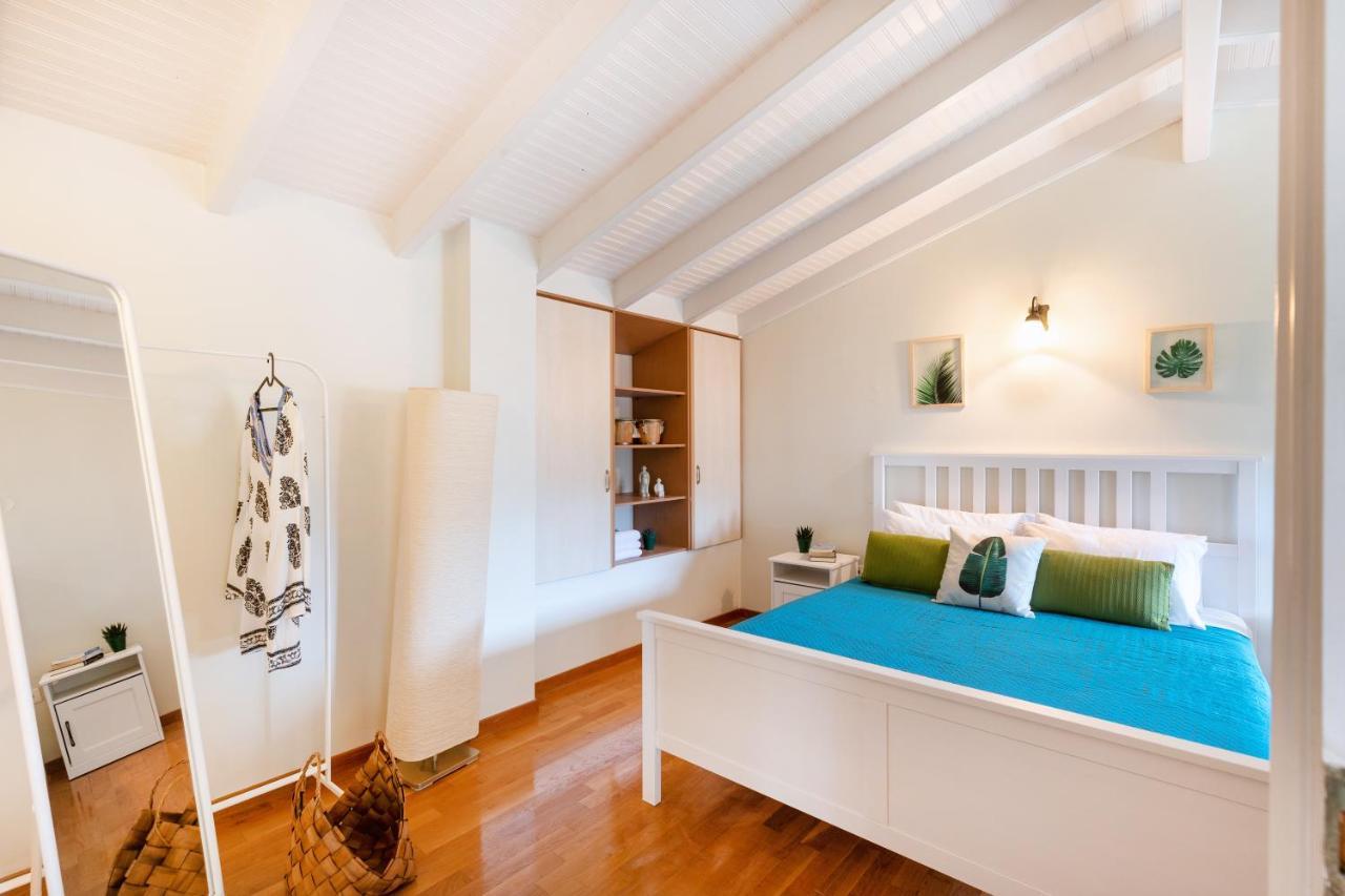 Spyrelia Villa With Private Pool & Outdoor Hot Tub Dassia  Exterior photo